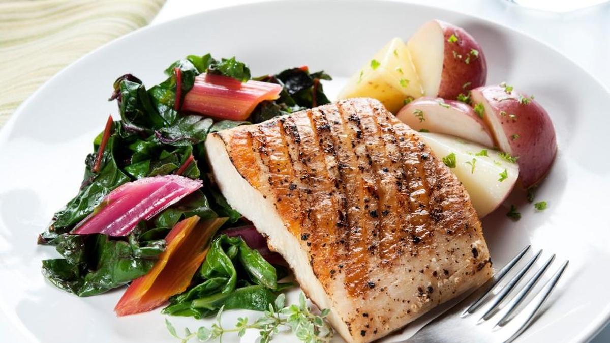 Eating fish has benefits, but it’s not safe for everyone.