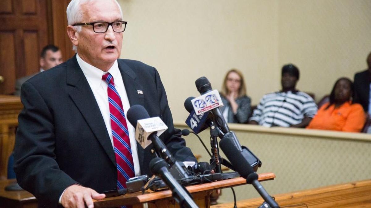 Hayward Altman, district attorney for the Middle Judicial Circuit, speaks at a news conference in this 2017 file photo. Altman announced that he would ask a grand jury to indict three former Washington County sheriff’s deputies on felony murder charges stemming from the death of Eurie Martin on July 7, 2017.