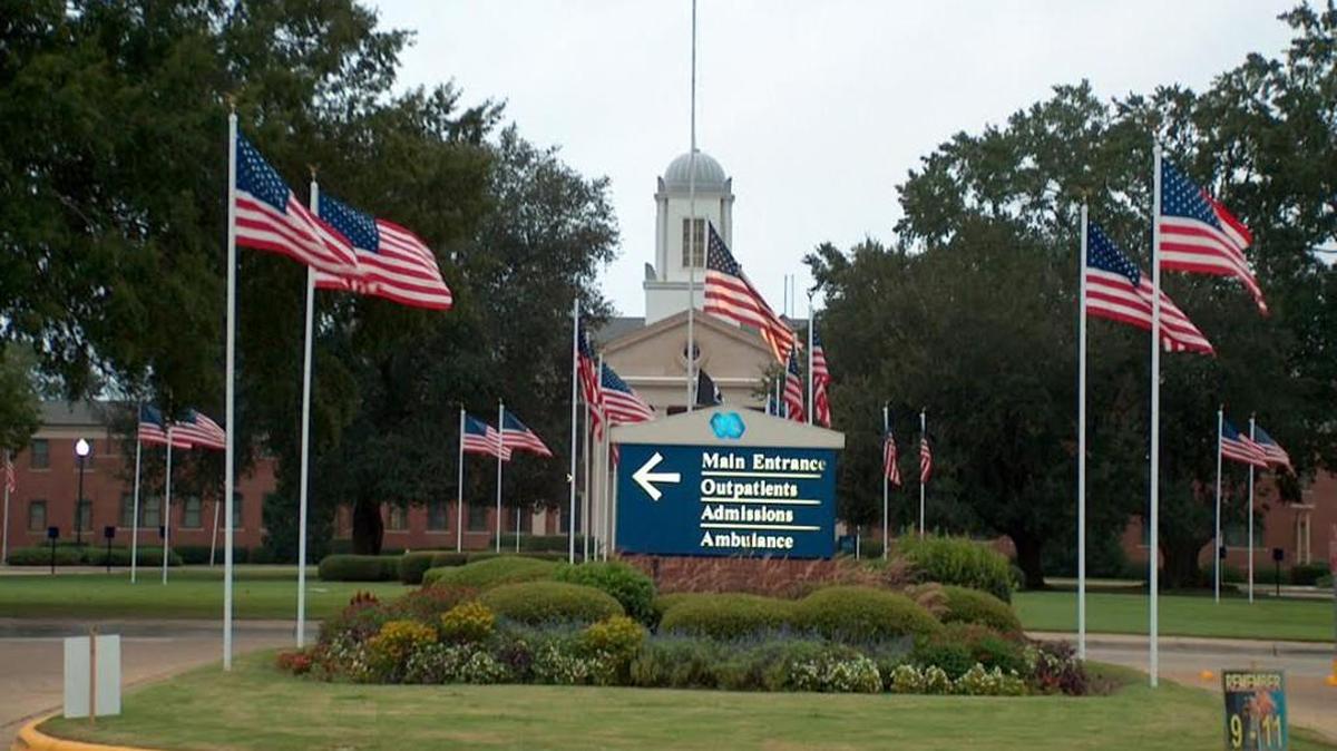 The Carl Vinson VA Medical Center will hold a veterans job fair Thursday.