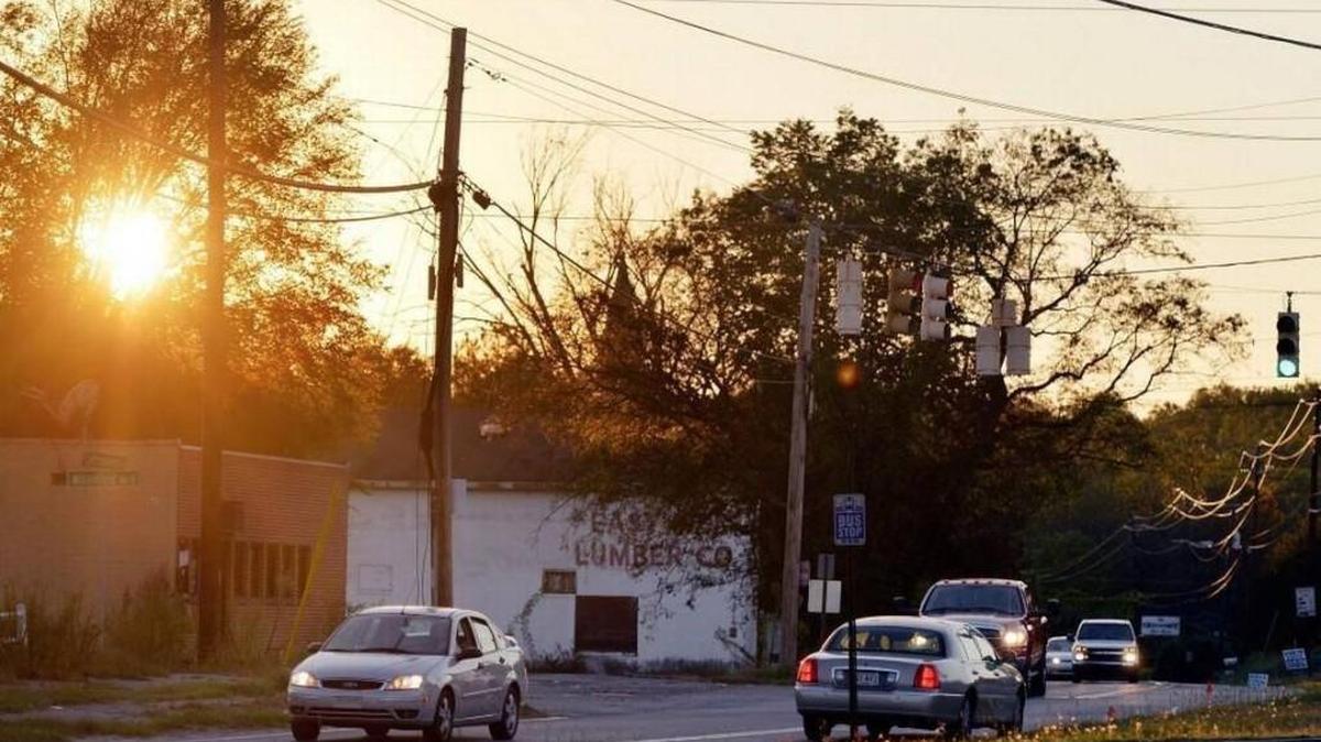 Traffic rolls along Jeffersonville Road at the intersection with Millerfield Road in this 2016 photo.