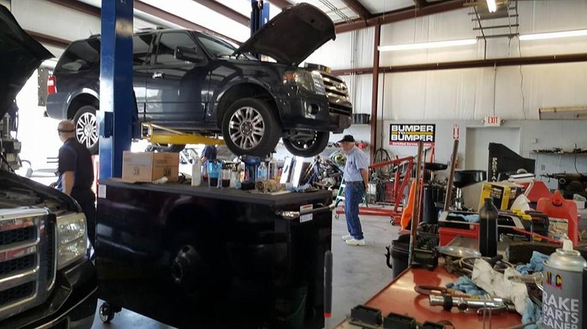 For the second year, Mitchell's Automotive & Truck Repair will be repairing and servicing cars Wednesday at no charge for families with children who have cancer.