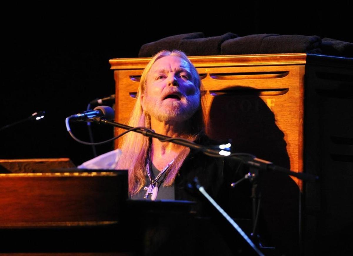 Gregg Allman playing a packed house at the Grand Opera House in Macon in January 2014.