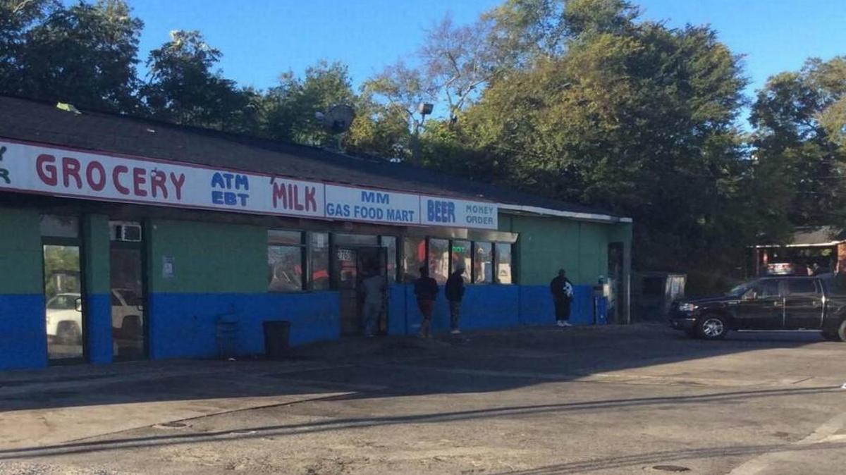 Bibb County sheriff’s deputies investigated a Sept. 18, 2015, shooting at M&M Grocery, the old Young’s Grocery.