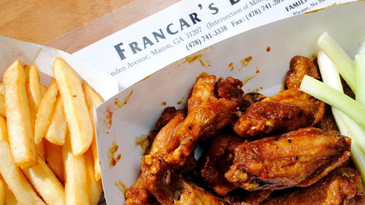 Wings at Francar’s Buffalo Wings