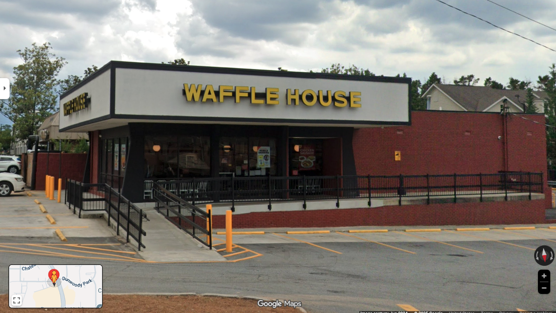 Teen shot by Uber driver at Waffle House in fight over space in car, GA cops say