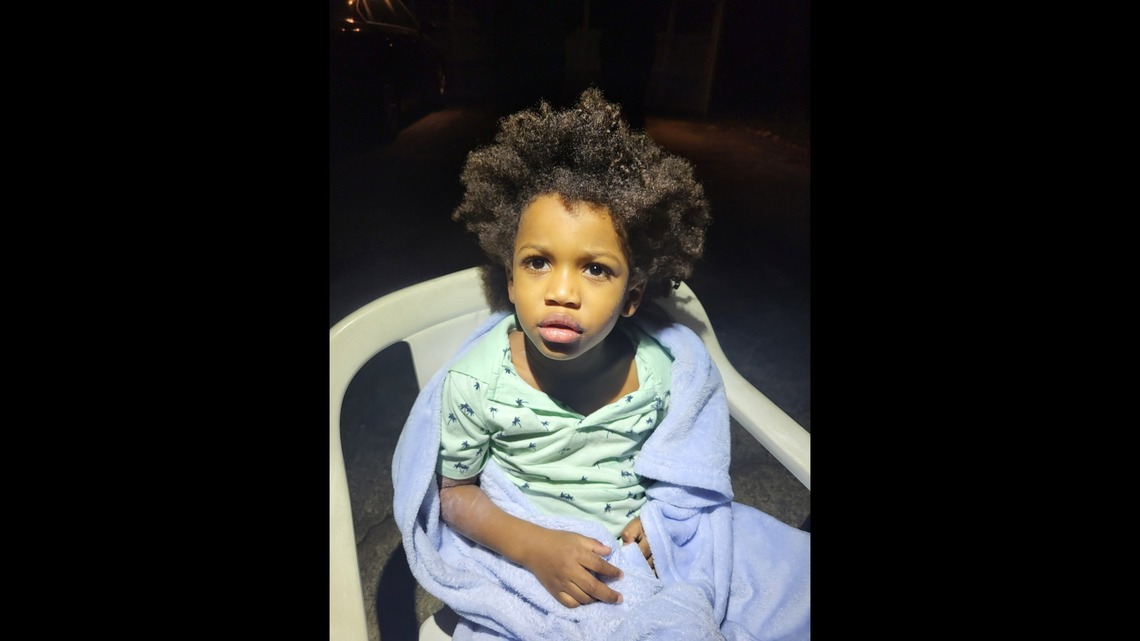 Parents found after nonverbal boy is seen wandering alone on Halloween, Georgia cops say