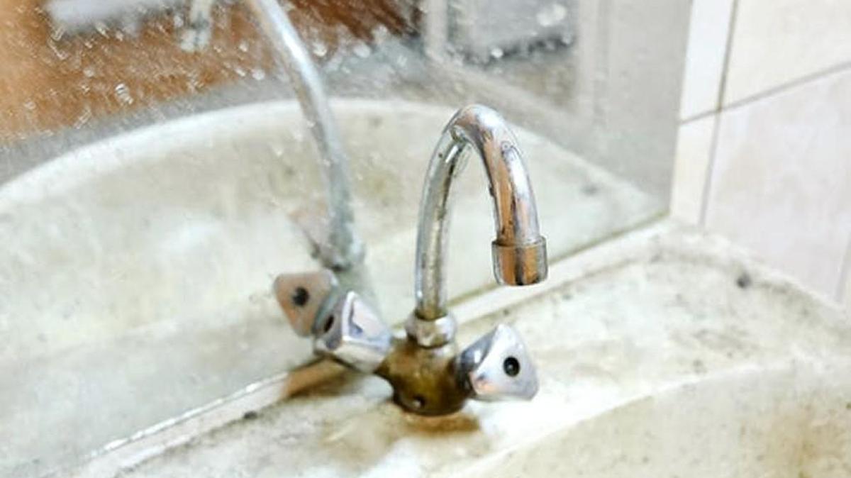 Not all bathrooms are clean, which poses a problem for holiday travelers trying to keep their hands clean.