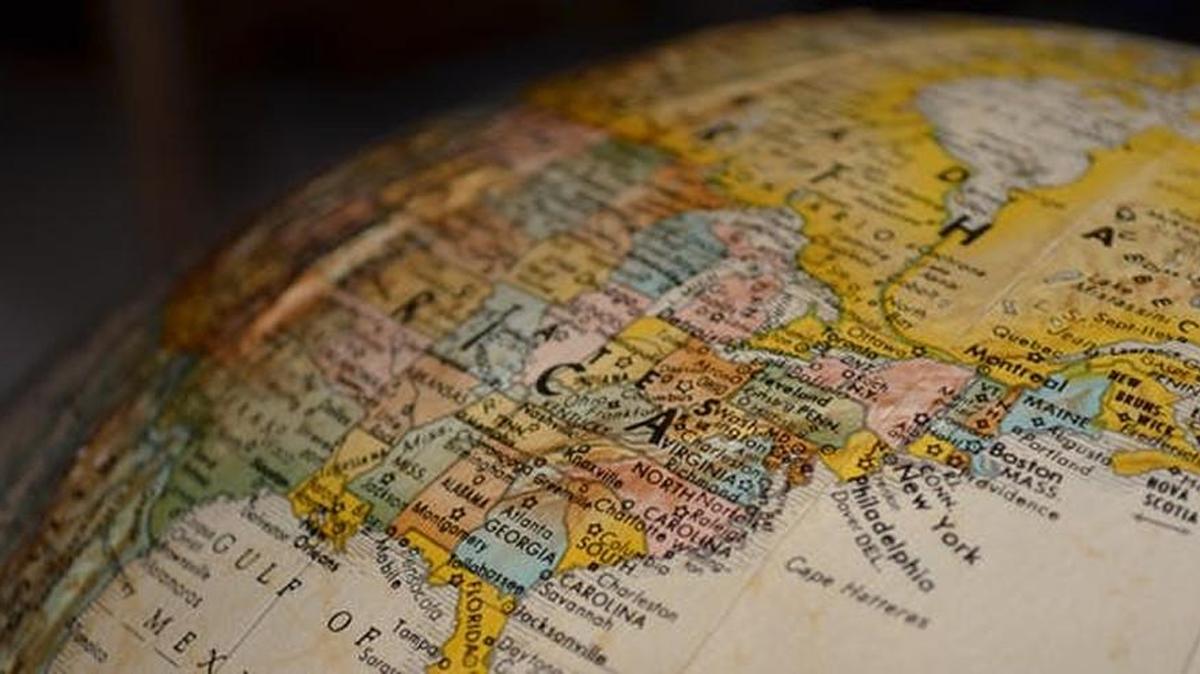 How can geometry track with our political values?