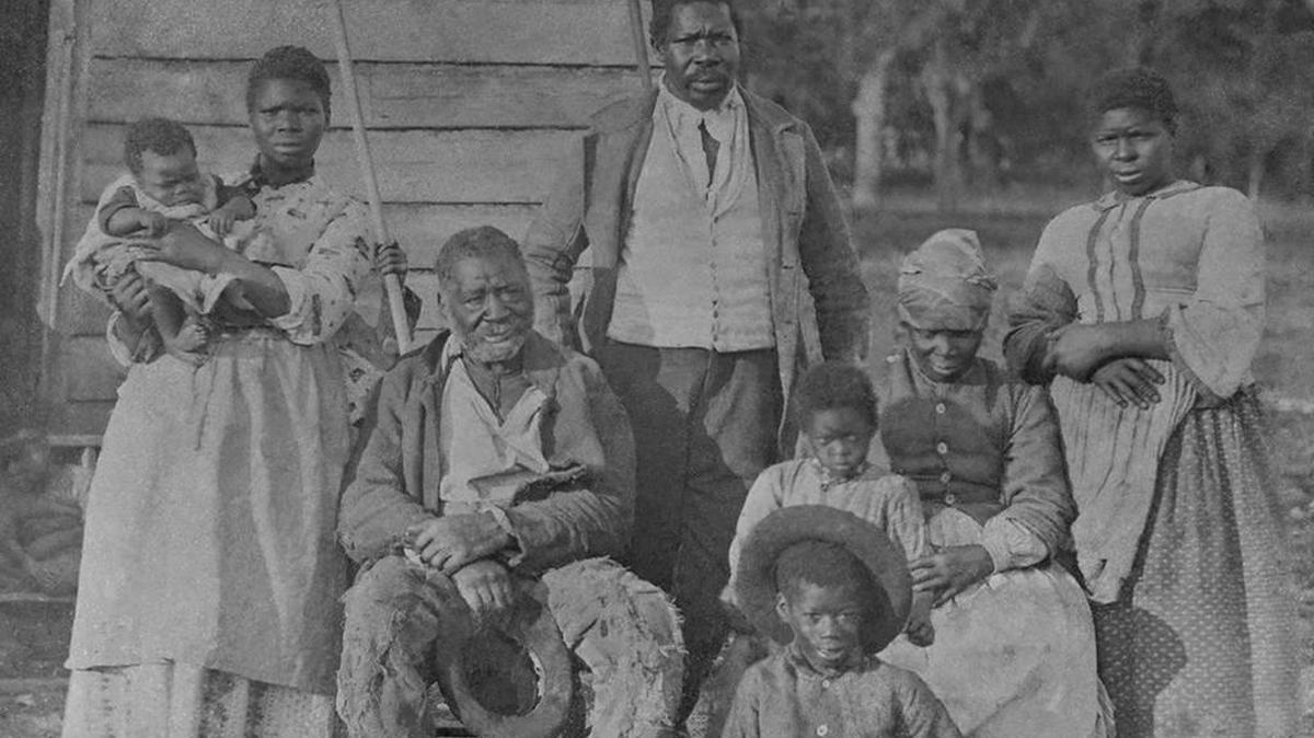 Five generations of a slave family.