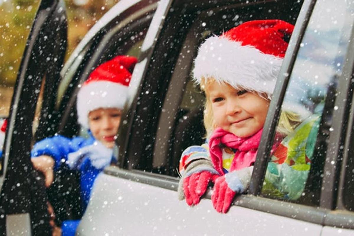 Kids traveling during the holidays often have a hard time keeping their hands clean, just as adults do.