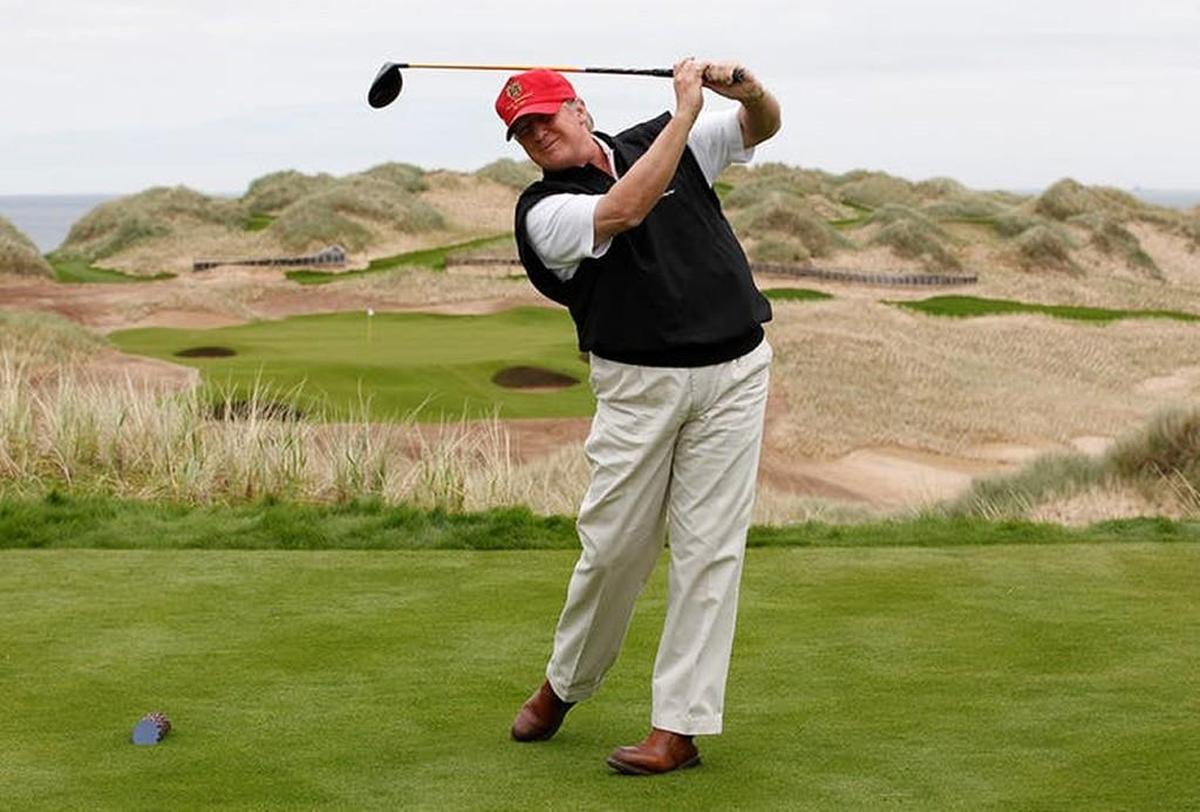 Golf course owners like the president would get a tax break under the GOP tax plan.