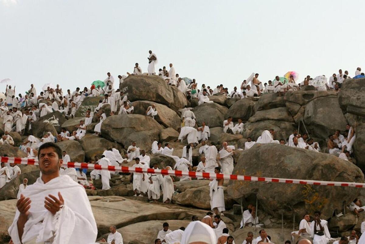 Pilgrims praying on Arafat