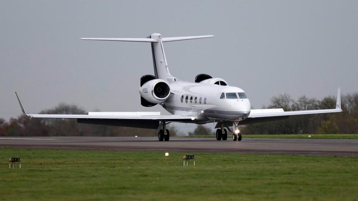 Private and corporate jets, though flying the same routes as commercial planes, pay only a fraction of the costs to maintain the air traffic control system.
