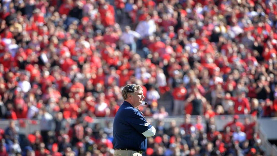Georgia Tech head coach Paul Johnson will have two early enrollees as part of his 2017 recruiting class.