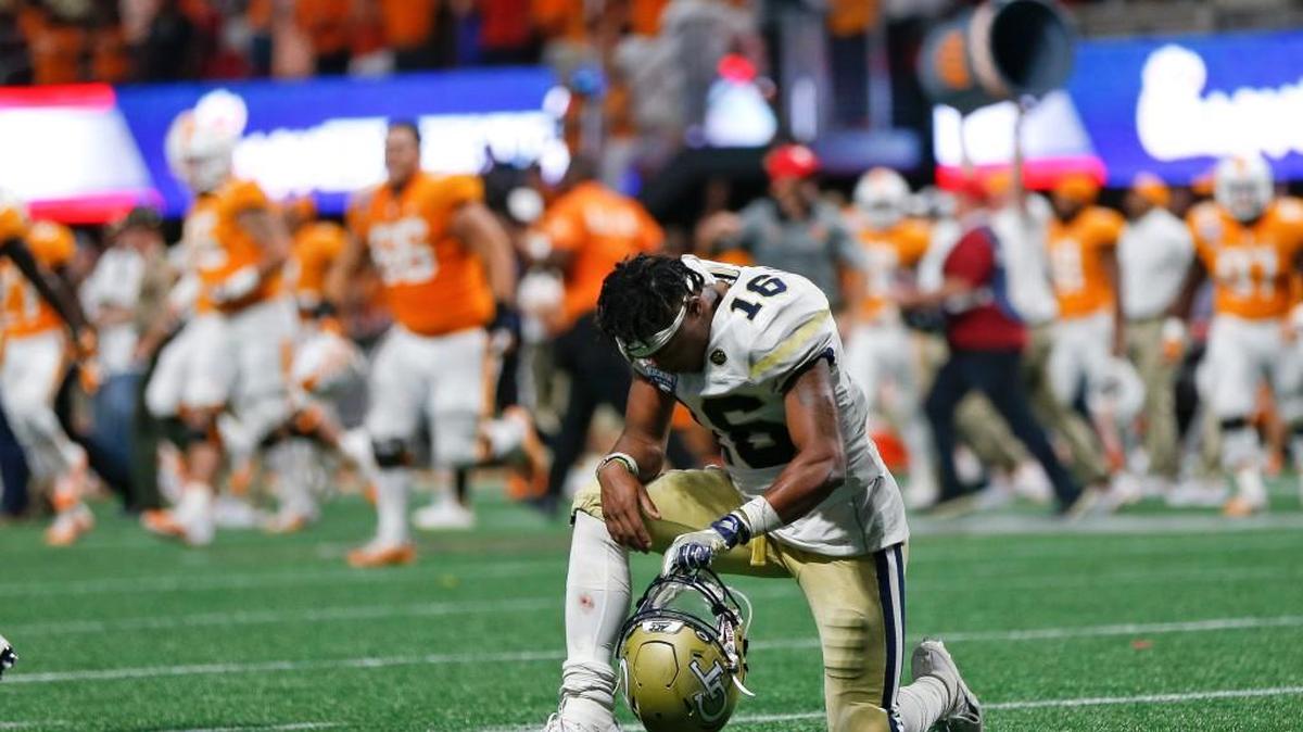 Georgia Tech quarterback TaQuon Marshall made his first start for the Yellow Jackets on Monday.