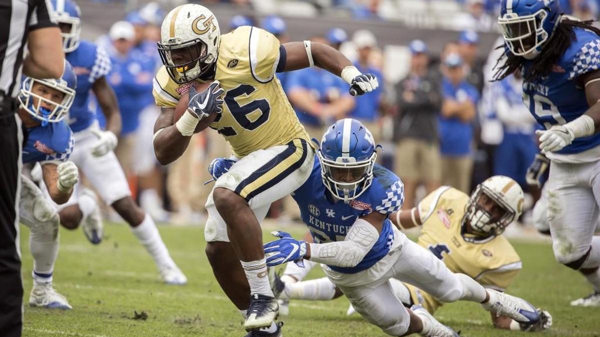 Georgia Tech running back Dedrick Mills (26) and the Yellow Jackets won nine games in 2016.