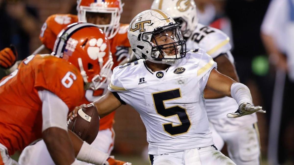 Last week, Georgia Tech quarterback Justin Thomas had a career-best 459 yards in total offense and was the national Walter Camp Player of the Week.