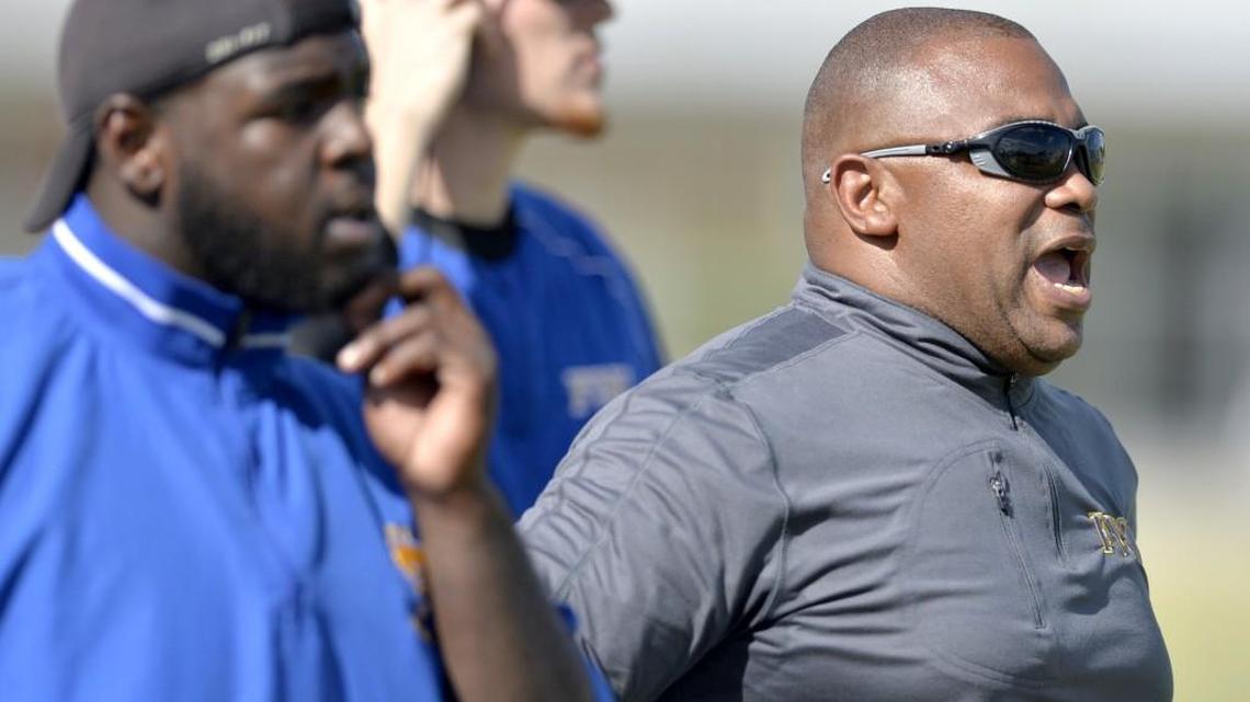 Fort Valley State head coach Kevin Porter, right, and the Wildcats face Albany State on Saturday in Columbus.