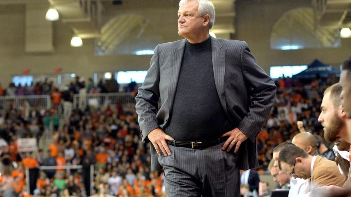 Mercer head coach Bob Hoffman’s team opens its season Nov. 10 at Central Florida.