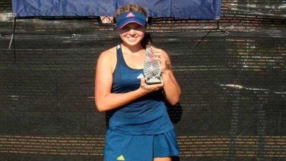 Kayla Day won the 2016 W.L. Amos Sr. Tennis Classic.