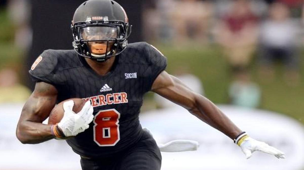 Mercer receiver Marquise Irvin (8) and the Bears open their season Aug. 31 against Jacksonville.