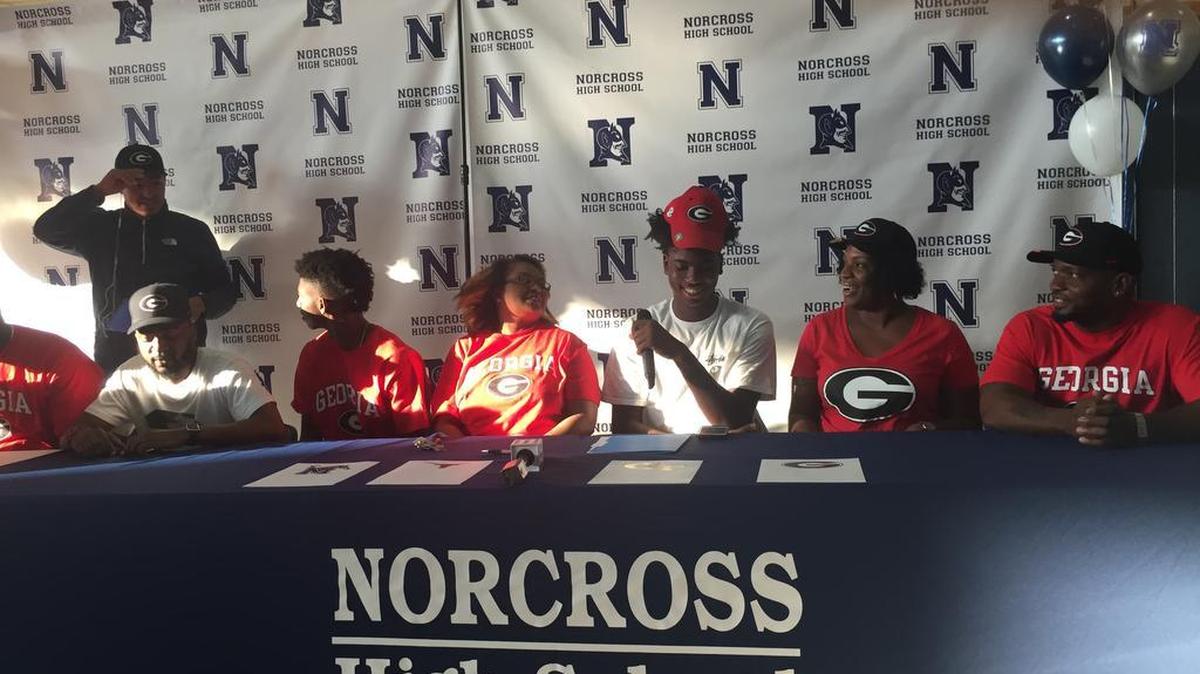 Norcross forward Rayshaun Hammonds signed with Georgia on Wednesday.