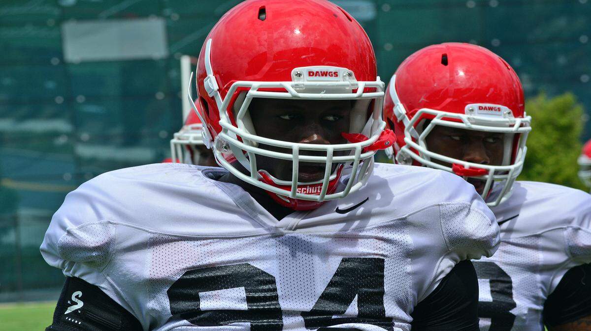 Michael Barnett has moved back to the offensive line. 