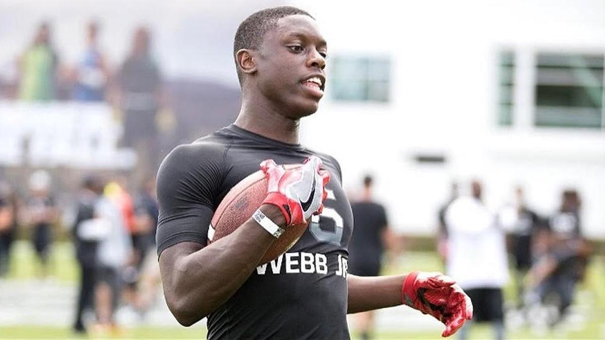 Four-star receiver Mark Webb Jr. is deciding between Georgia and five other schools on Friday.