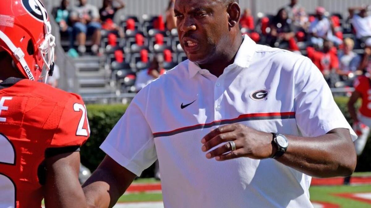 Mel Tucker’s defense finished the n 2016 regular season 16th in total yards allowed with 328.