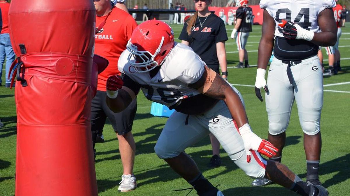 Trent Thompson looks to lead a defensive line comprised of mostly freshmen and sophomores.