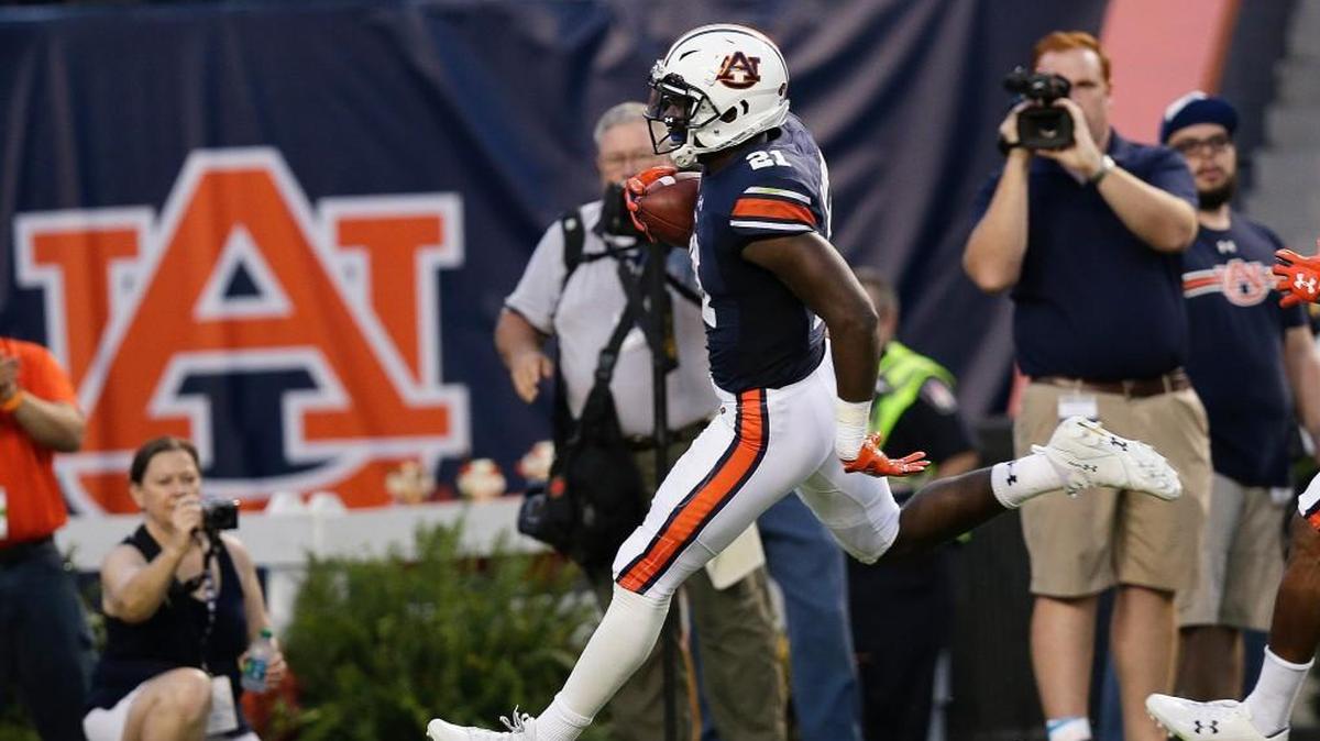 Auburn running back Kerryon Johnson is dealing with a shoulder and is questionable for Saturday’s SEC Championship against Georgia.