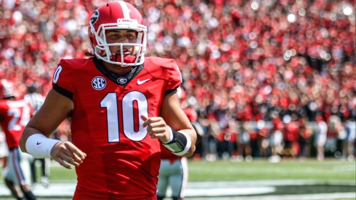 Georgia quarterback Jacob Eason ran with the first team on Wednesday and could possibly start against Missouri.