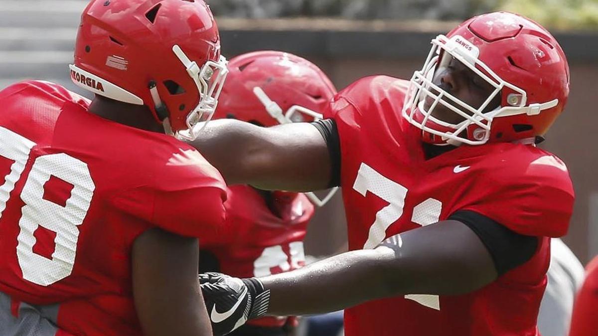 Andrew Thomas (71) is a true freshman with the Georgia Bulldogs.