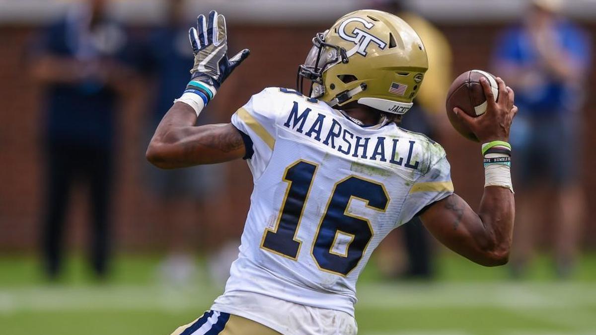 Georgia Tech quarterback TaQuon Marshall (16) sets up to launch a pass down the field.