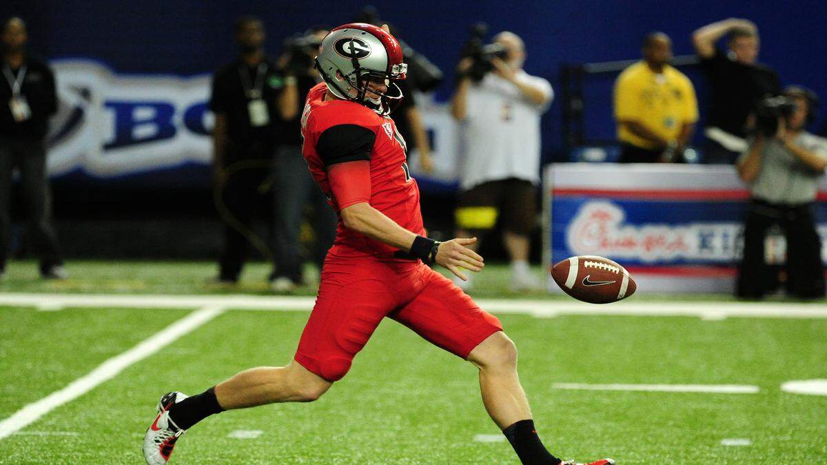 Drew Butler punts the ball in a 2011 game against Boise State. 