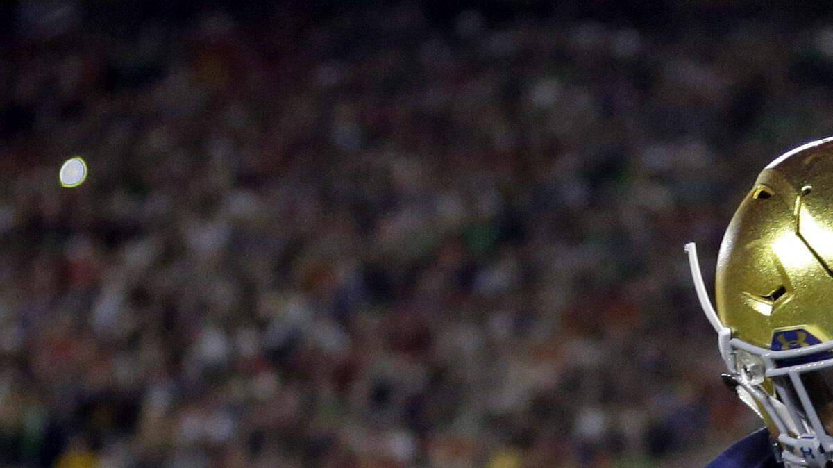 Terry Godwin made this ridiculous catch at a key moment in the second quarter of Georgia's win over Notre Dame. 