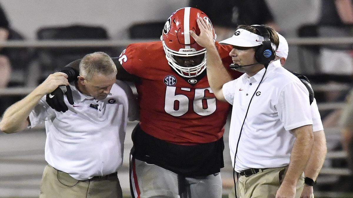 Solomon Kindley re-injured his ankle during Saturday's game against Mississippi State. 