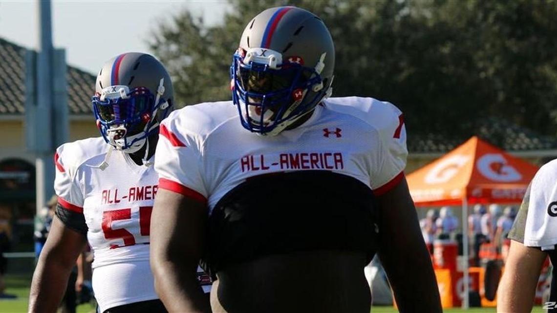 Isaiah Wilson is one of seven offensive line commitments for Georgia.