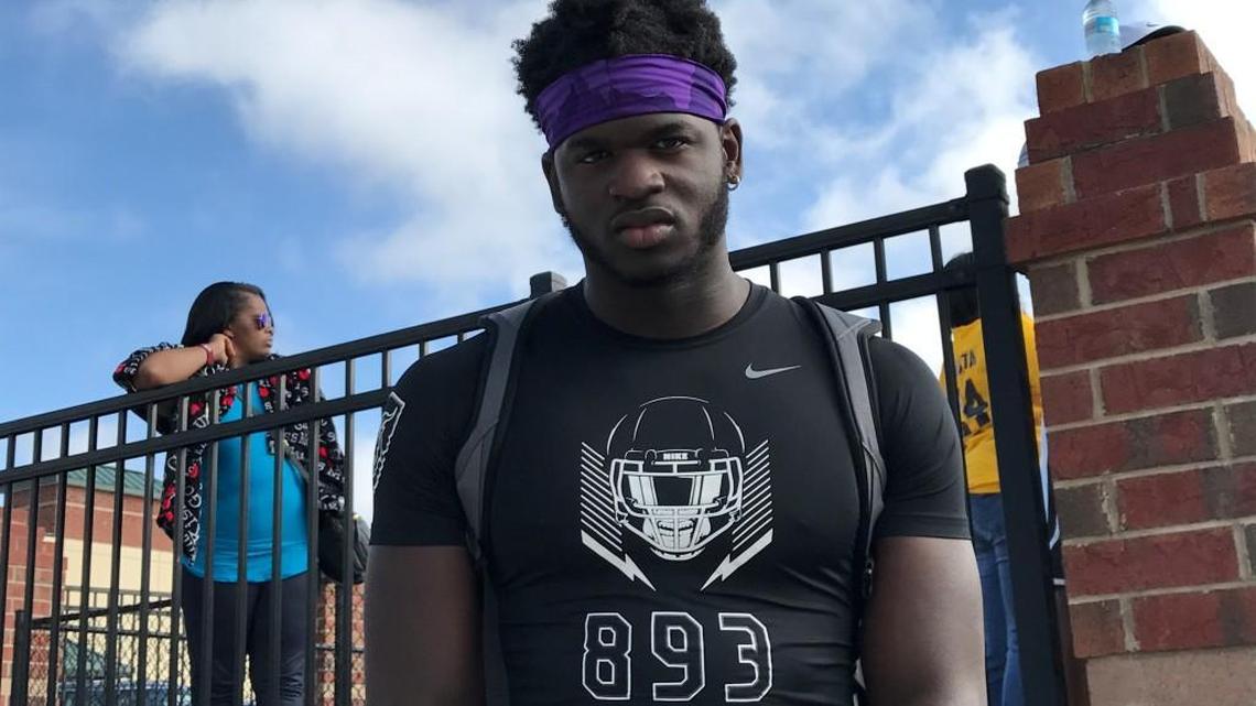 Brenton Cox has narrowed his college choices down to Georgia and Ohio State.