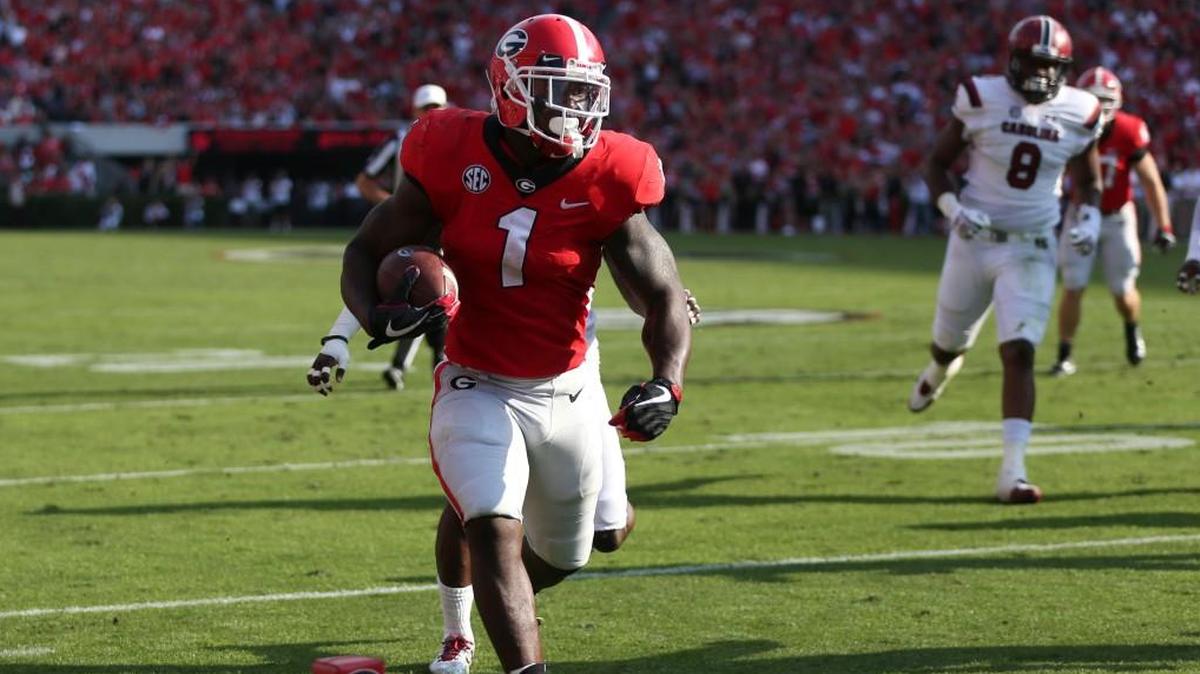 Georgia running back Sony Michel (1) runs for a touchdown against South Carolina.