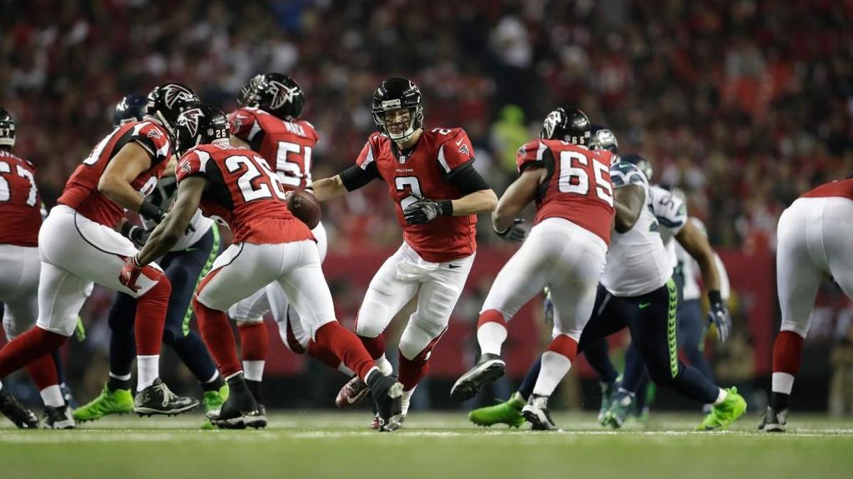 Atlanta quarterback Matt Ryan (2) passed for 338 yards and three touchdowns in last week’s 36-20 win over Seattle.