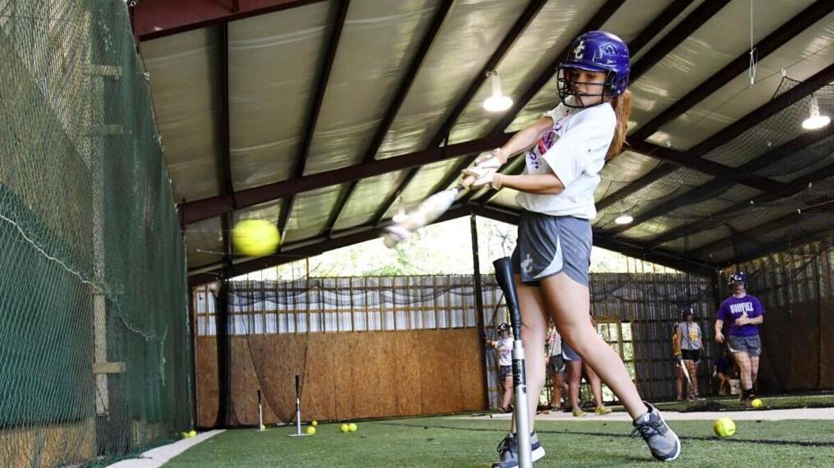 Jones County center fielder Shelby Fontenot and the Greyhounds are headed to Columbus for the GHSA Class 5A championship tournament.