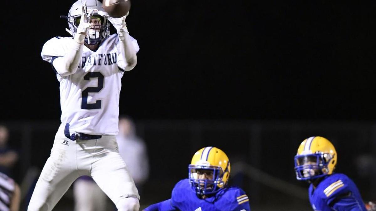 Stratford’s Nathan Hunt (2) hauls in a pass during their game against Tattnall earlier this season.
