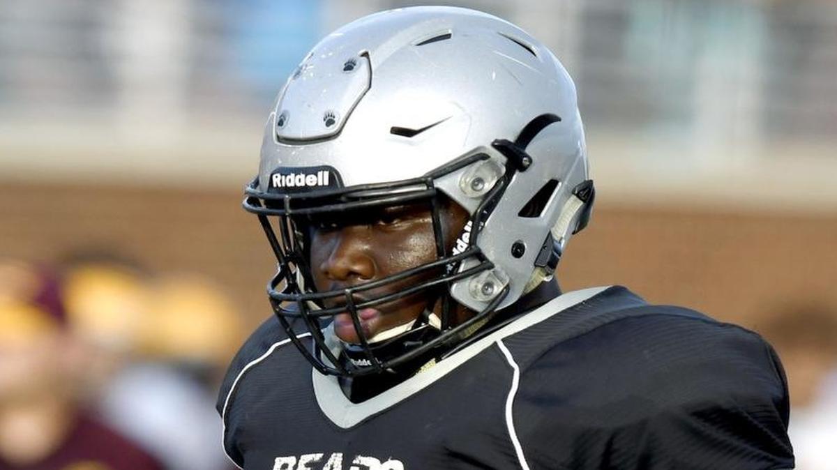 Houston County offensive lineman Trey Hill (55) during the team’s scrimmage against Perry.