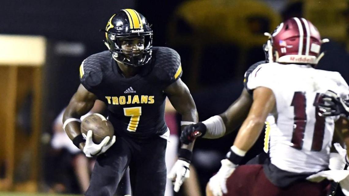 Peach County’s Kearis Jackson (7) returns a punt during a game against Warner Robins earlier this sesason.