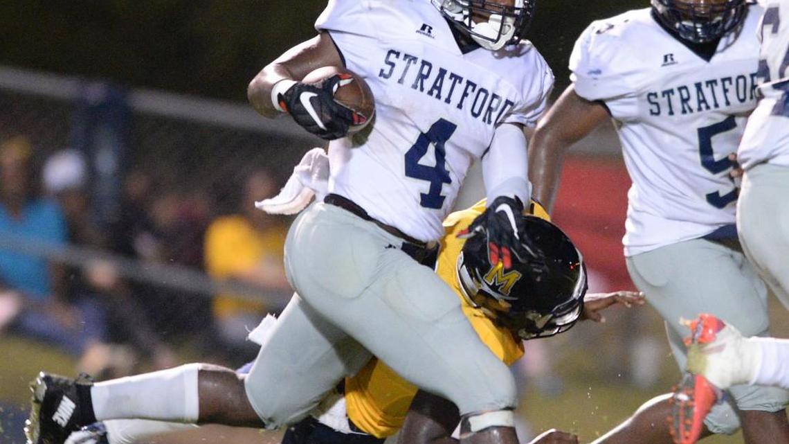 Tyler Jordan (4) and the Stratford Eagles are 6-0.