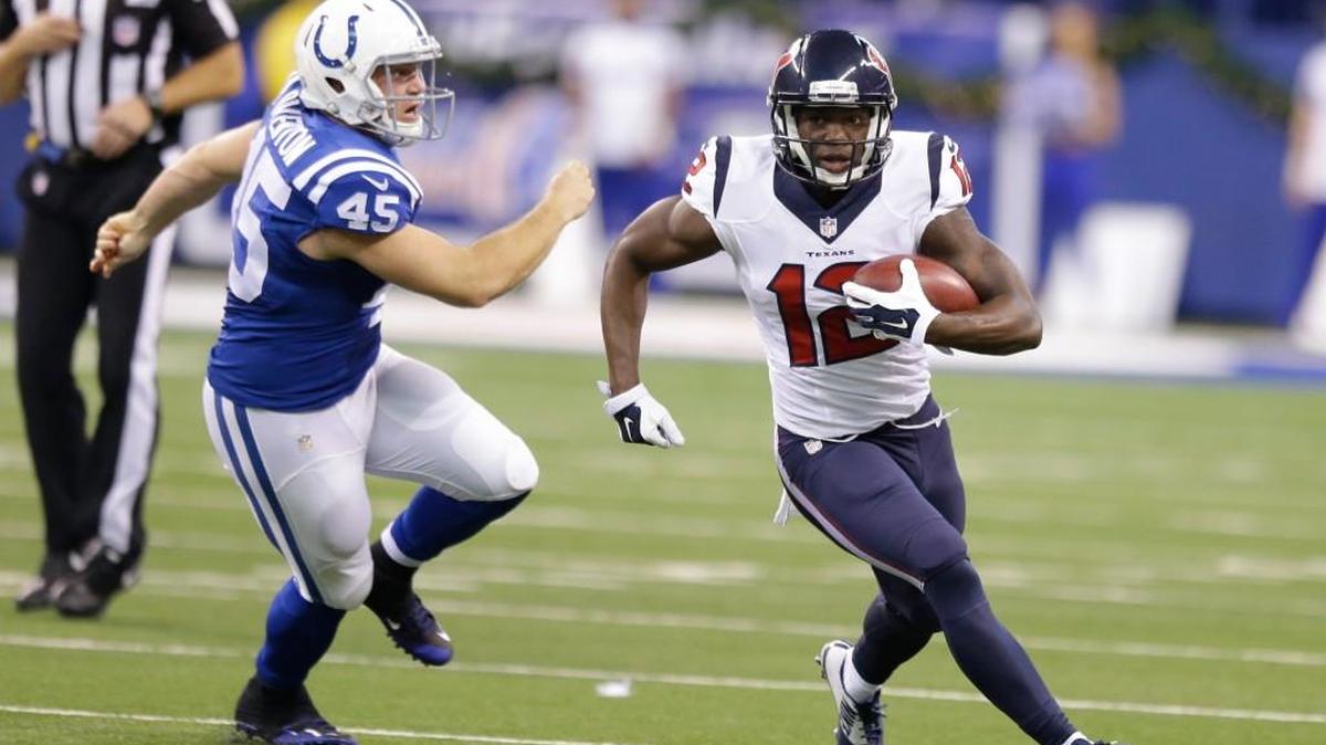 Houston’s Keith Mumphery (12) is entering his second NFL season.