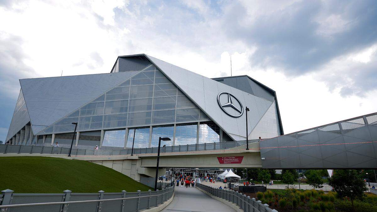 Atlanta’s Mercedes-Benz Stadium seats about 72,000 people and all seats are sold out for this weekend’s SEC Championship game. Watch this Saturday as the UGA Dawgs take on the LSU Tigers.