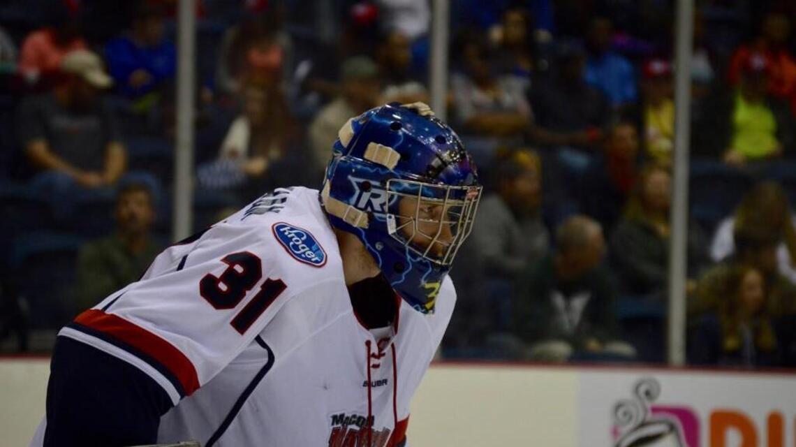 Passingham standing tall in goal for Mayhem