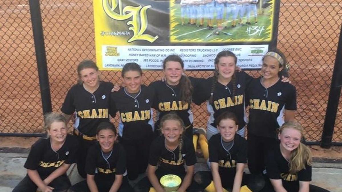 Chain 04 started off hot, lost and then fought its way to the World Fast-Pitch national title.